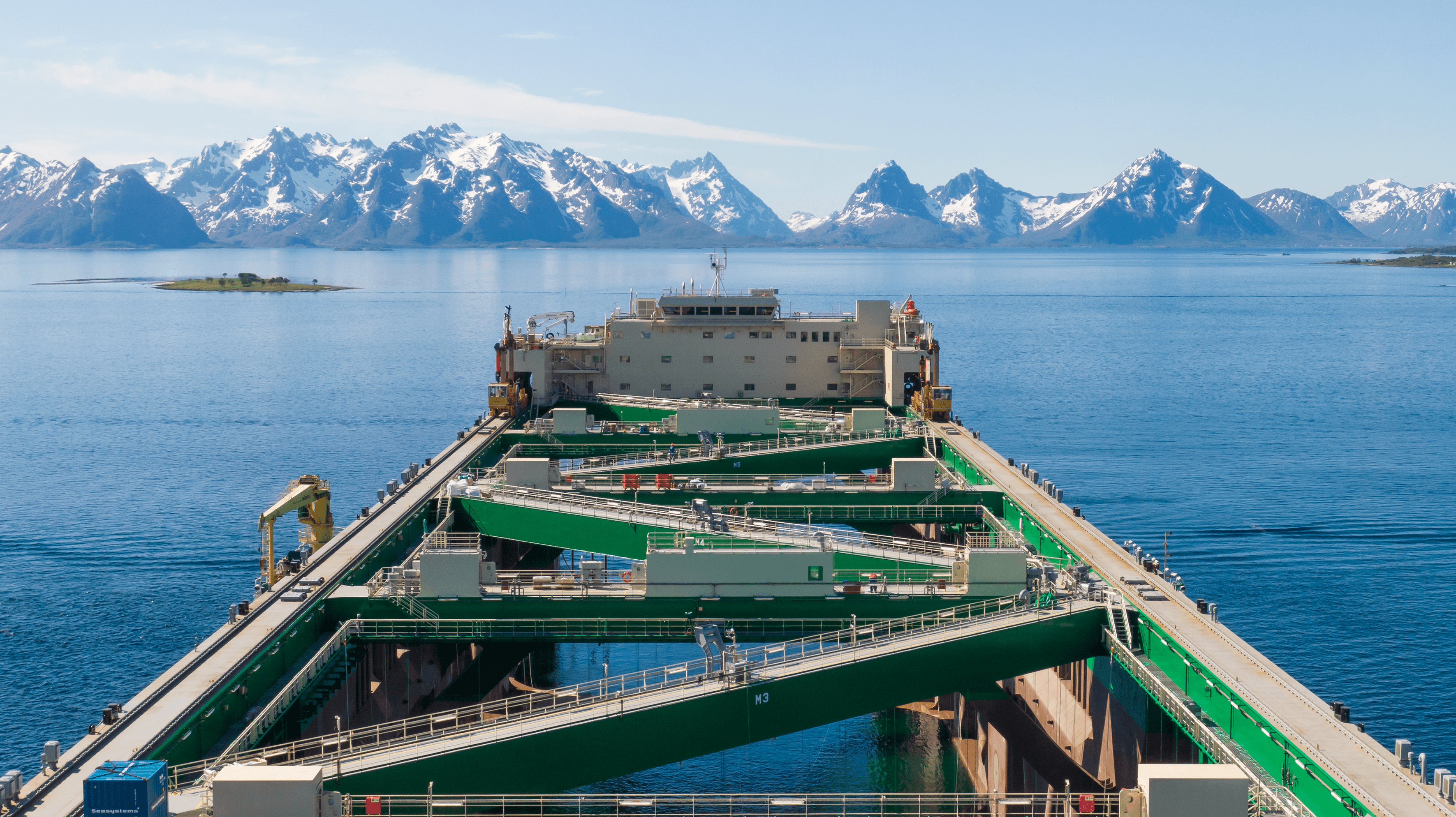 Nordlaks havfarm ankomst hadselfjorden 2020